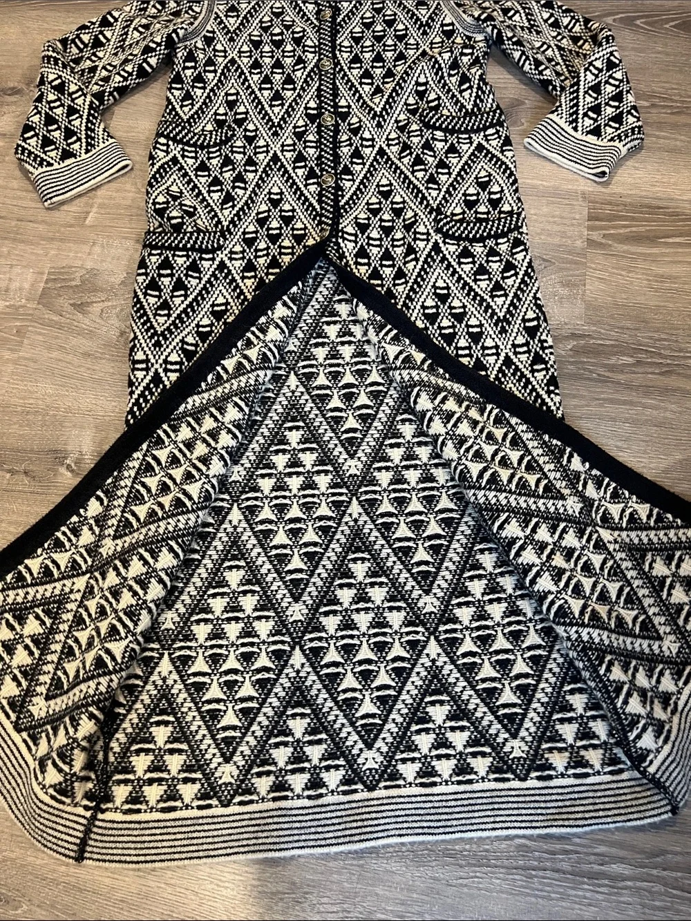 CHANEL long knit